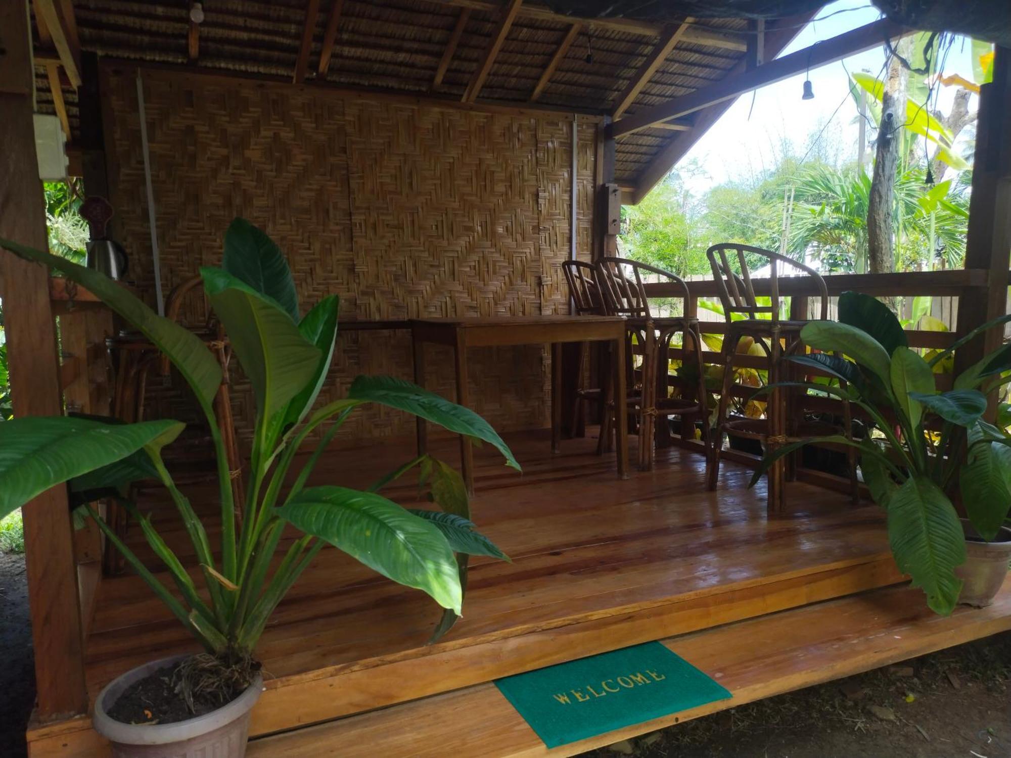 Ziah'S Guest House San Vicente  Exterior photo